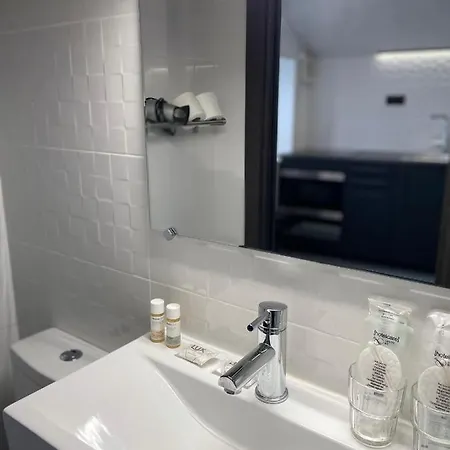 Fishermans Beach Suites & Rooms Albufeira アパート