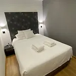 아파트 Fishermans Beach Suites & Rooms Albufeira