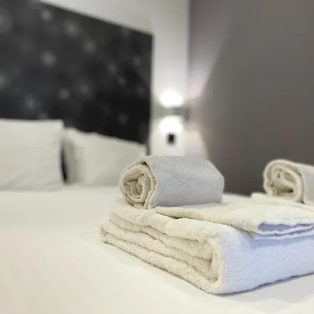 Fishermans Beach Suites & Rooms Albufeira 아파트 *